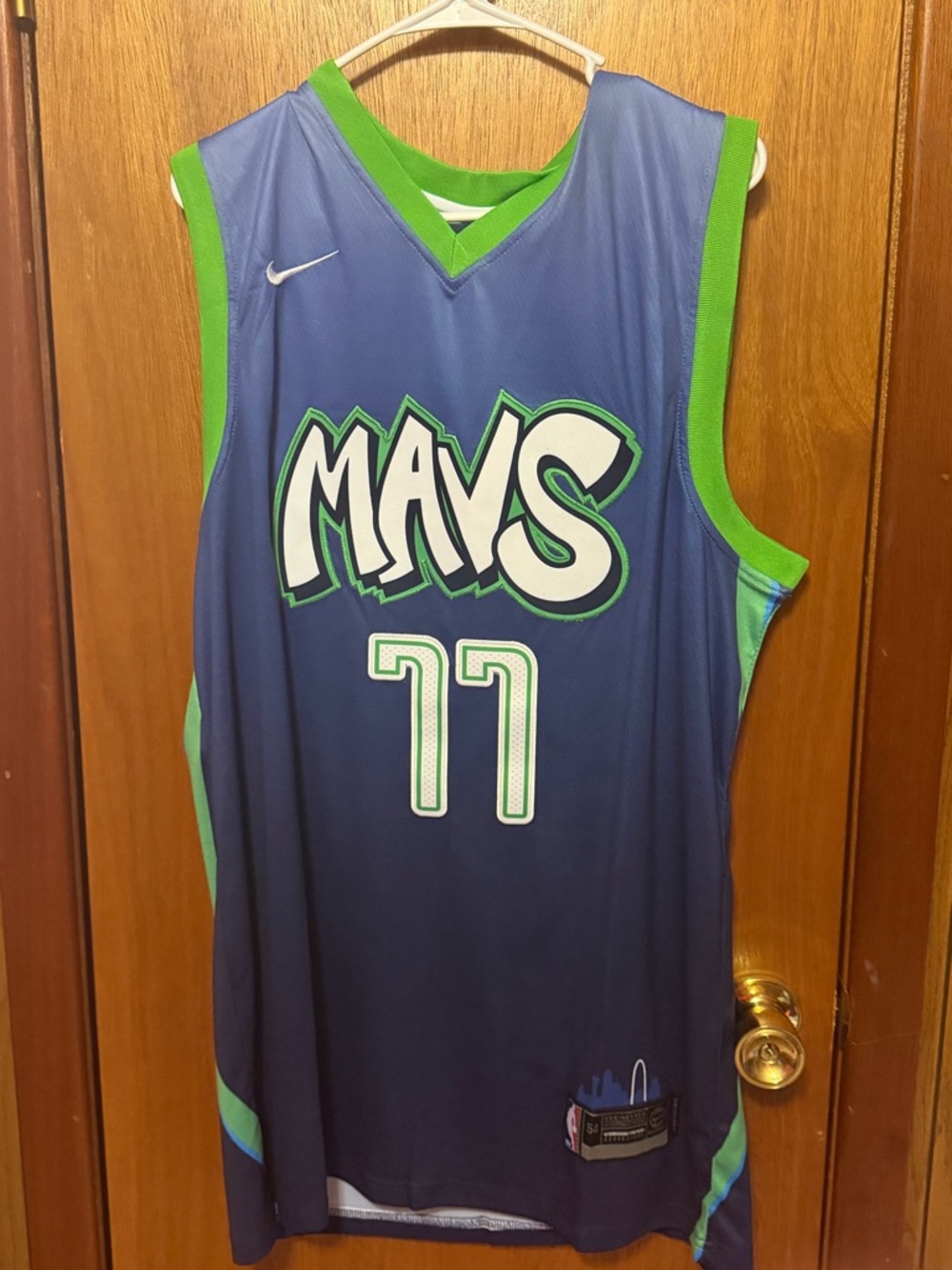 Luka Doncic jersey
